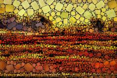 Farbiges Mosaik, bestehend aus vielen kleinen, unregelmäßig geformten Steinchen. Farbiges Mosaik, bestehend aus vielen kleinen, unregelmäßig geformten Steinchen.