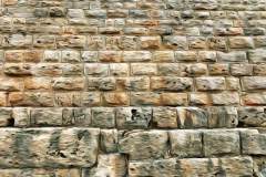 Colonnata-Mauer in beige farbenen Tönen, im Photo-to-ART Stil. Colonnata-Mauer in beige farbenen Tönen, im Photo-to-ART Stil.