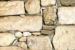 Colonnata-Mauer in beige farbenen Tönen, im Photo-to-ART Stil. Colonnata-Mauer in beige farbenen Tönen, im Photo-to-ART Stil.
